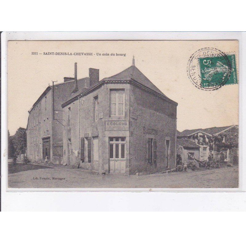SAINT-DENIS-la-CHEVASSE: un coin du bourg - très bon état