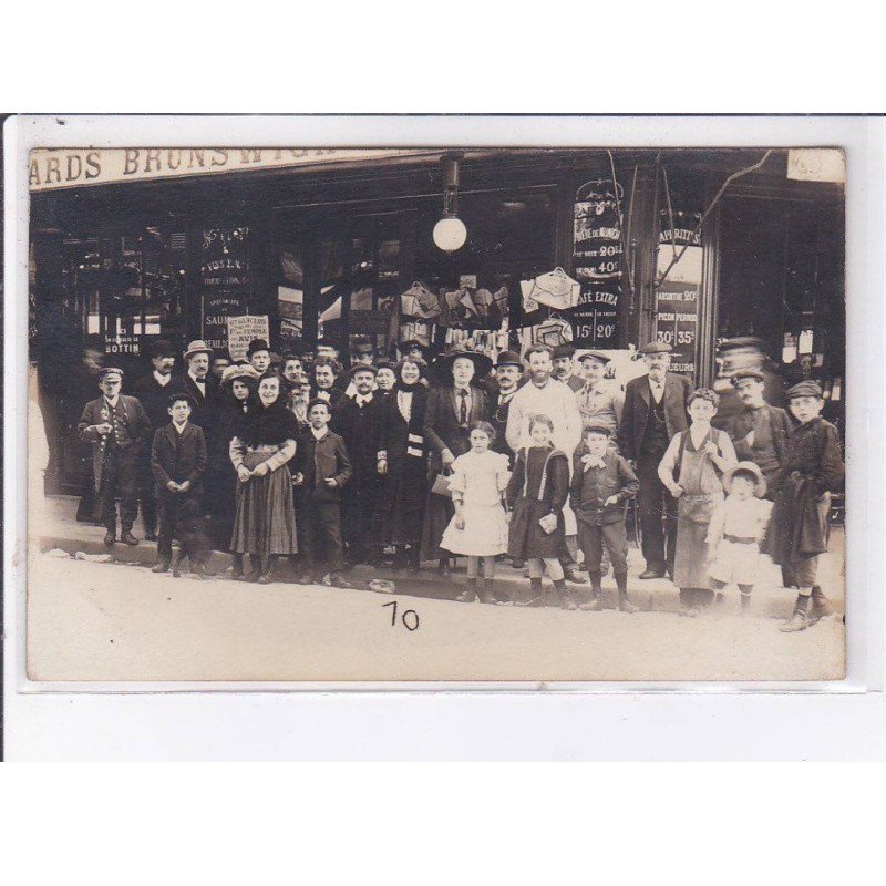 PARIS: commerce et personnage - très bon état