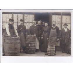 PARIS: tonneau de vins, tonnelier - très bon état