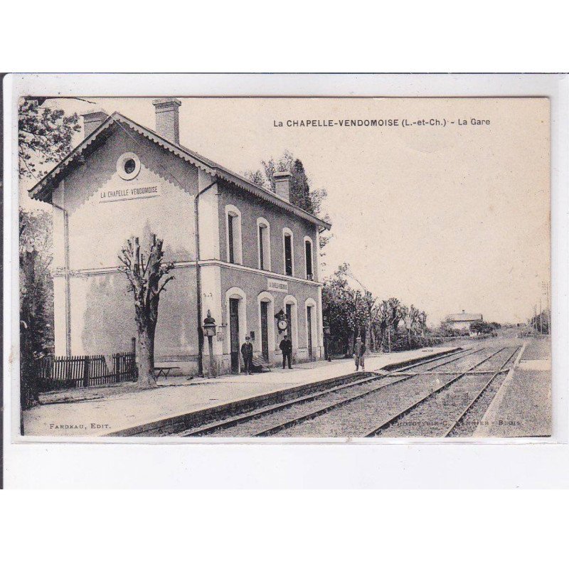 LA CHAPELLE-VENDOMOISE: la gare - très bon état
