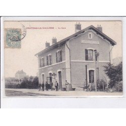 CHATEAU-la-VALLIERE: la gare - très bon état