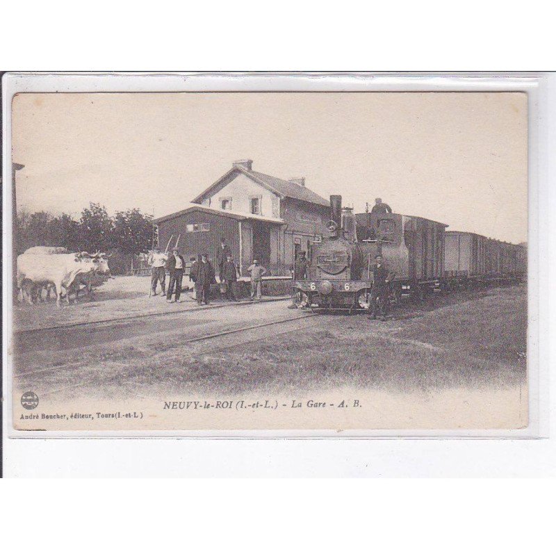 NEUVY-le-ROI: la gare - très bon état