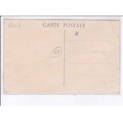 GIEVRES: un coin du chenil de la maltière, elevage et école de dressage - très bon état