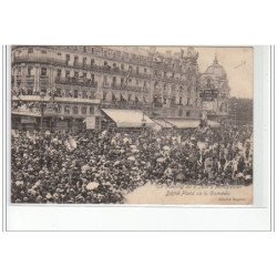 MONTPELLIER - Meeting du 9 Juin à Montpellier - Défilé Place de la Comédie - état
