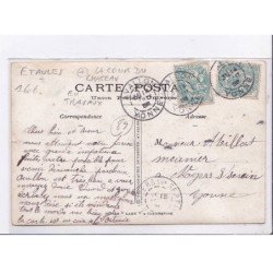 ETAULES: la cour du château en travaux - très bon état