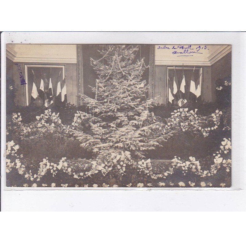 AVALLON: arbre de noël - très bon état