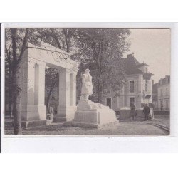 AVALLON: monument aux morts - très bon état