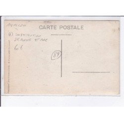 AVALLON: instution jeanne d'arc - très bon état