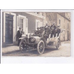 AVALLON: automobile, rue de la maladiere - très bon état