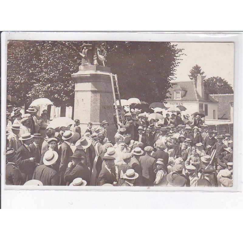 AVALLON: fête vauban - très bon état