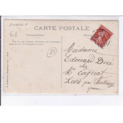 AVALLON: intérieur d'église, personnages - très bon état