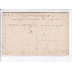 AVALLON: hôtel de ville, place du marché - très bon état