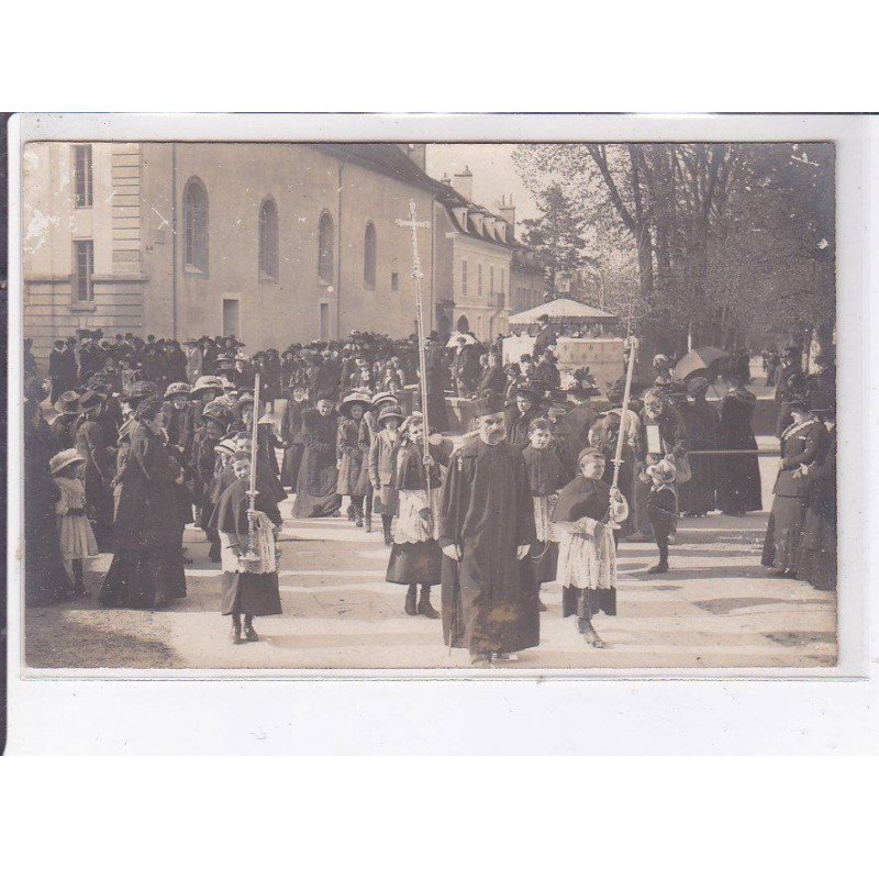 AVALLON: procession - très bon état
