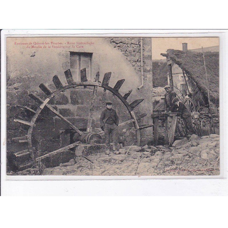 VERDIERE-sur-la-CURE: roue hydrolique du moulin - état (partiellement décollée)