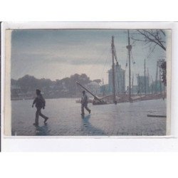 LA ROCHELLE: 4cpa, vues du port - très bon état