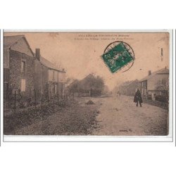 VILLERS LE TOURNEUR - Entrée du village venant de Poix-Terron - état