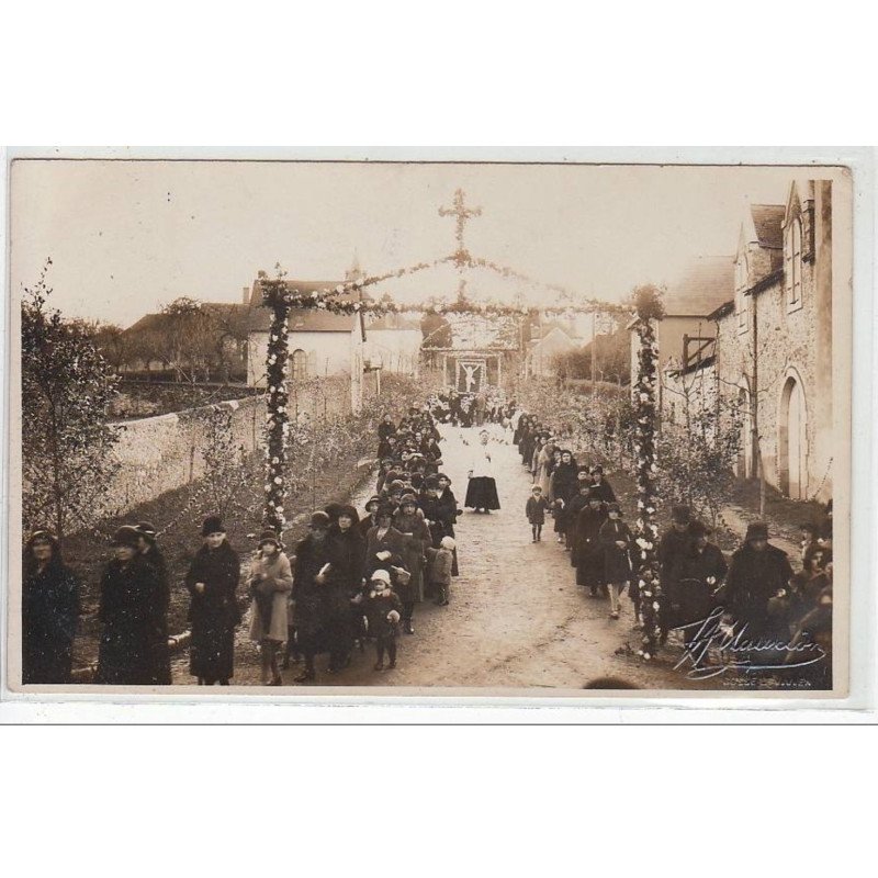 COSSE LE VIVIEN : carte photo vers 1920 - très bon état