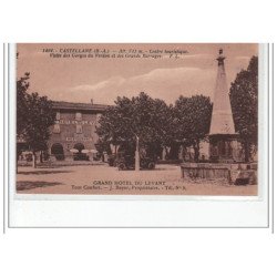 CASTELLANE - Centre touristique - visite des gorges du Verdon et des grands barrages - très bon état