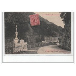 LES CABANNES près USSAT - la Vierge et le Pont du chemin de fer - très bon état