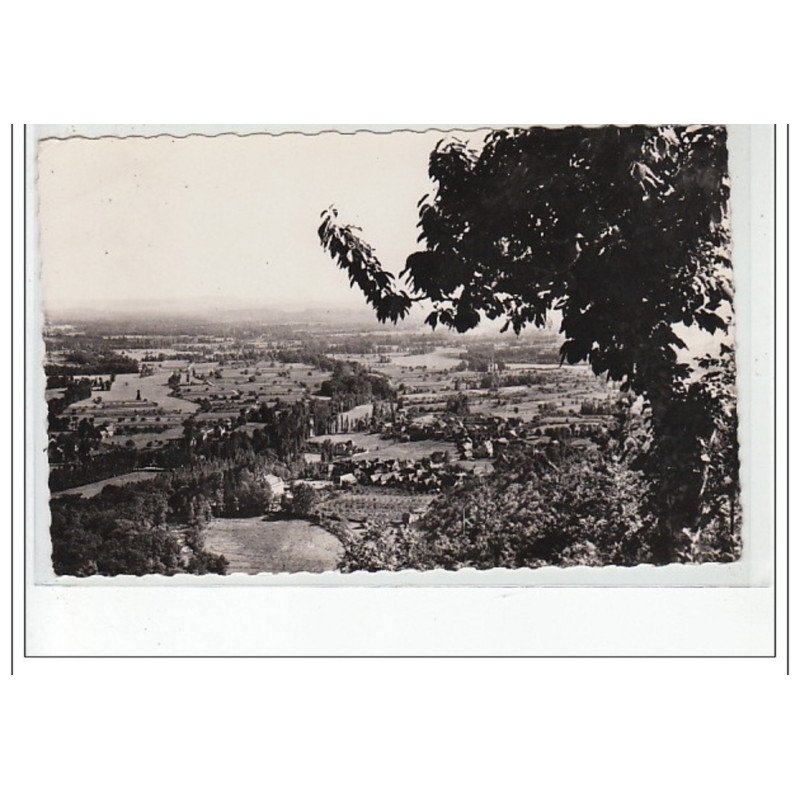 LE SAILLANT - Vue générale et vallée de la Vézère - très bon état LE SAILLANT - Vue générale et vallée de la Vézère - très bon état