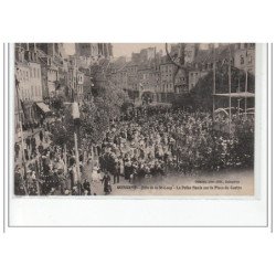 GUINGAMP - Fête de la St Loup - la polka finale sur la Place du Centre - très bon état