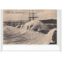 PORTRIEUX - Grande tempête du 27 Mars 1906 - goëlette """"Saga"""" couverte par les vagues - très bon état