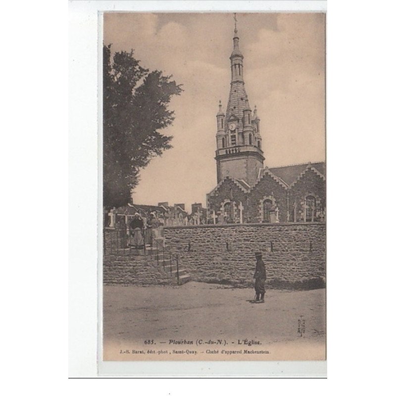 PLOURHAN - L'église - très bon état