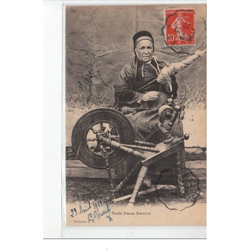 TYPE BRETON - Vieille fileuse bretonne - très bon état