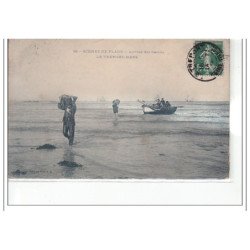 LE TREPORT - MERS - Scènes de plage - arrivée des canots - très bon état