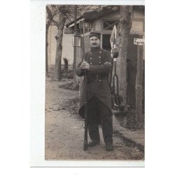 LOT DE 2 CARTES PHOTOS - MILITAIRES - très bon état