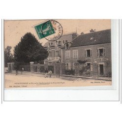 VILLECERF -  La gendarmerie et la propriété Pigier - très bon état