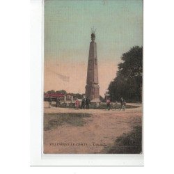 VILLENEUVE LE COMTE -  L'obélisque - très bon état