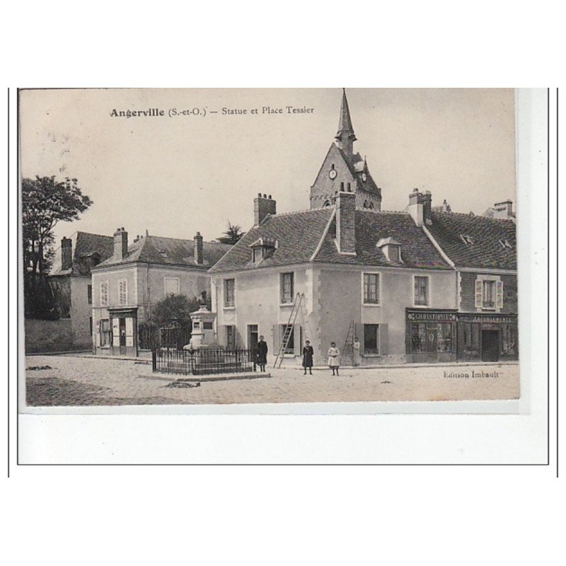 ANGERVILLE - Statue et place Tessier - très bon état