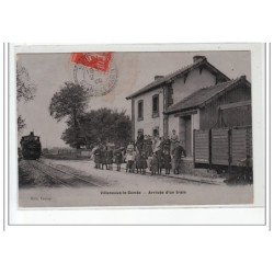 VILLENEUVE LE COMTE - Arrivée d'un train - état