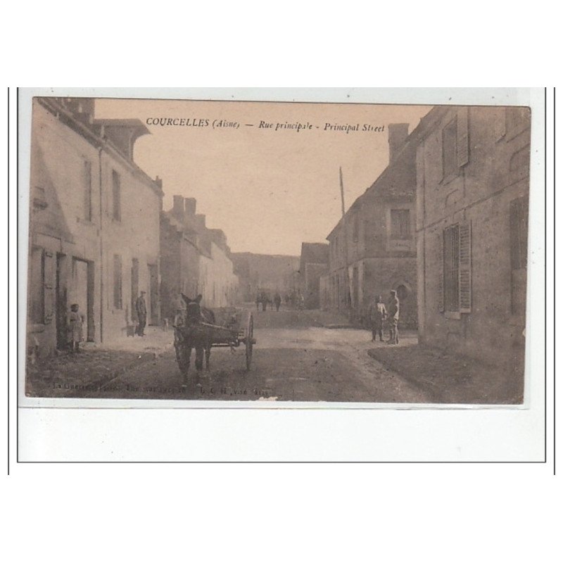 COURCELLES - Rue principale - très bon état