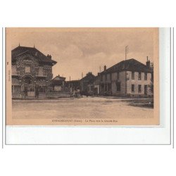 EVERGNICOURT - La Place vers la Grande Rue - très bon état