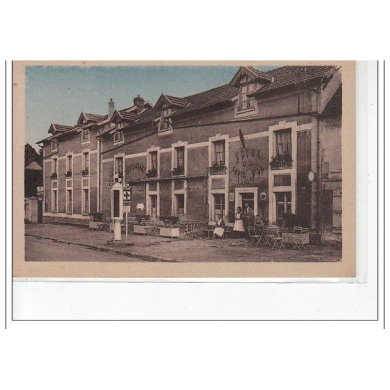 MONTREUIL AUX LIONS - Hôtel de la Croix d'Or - très bon état