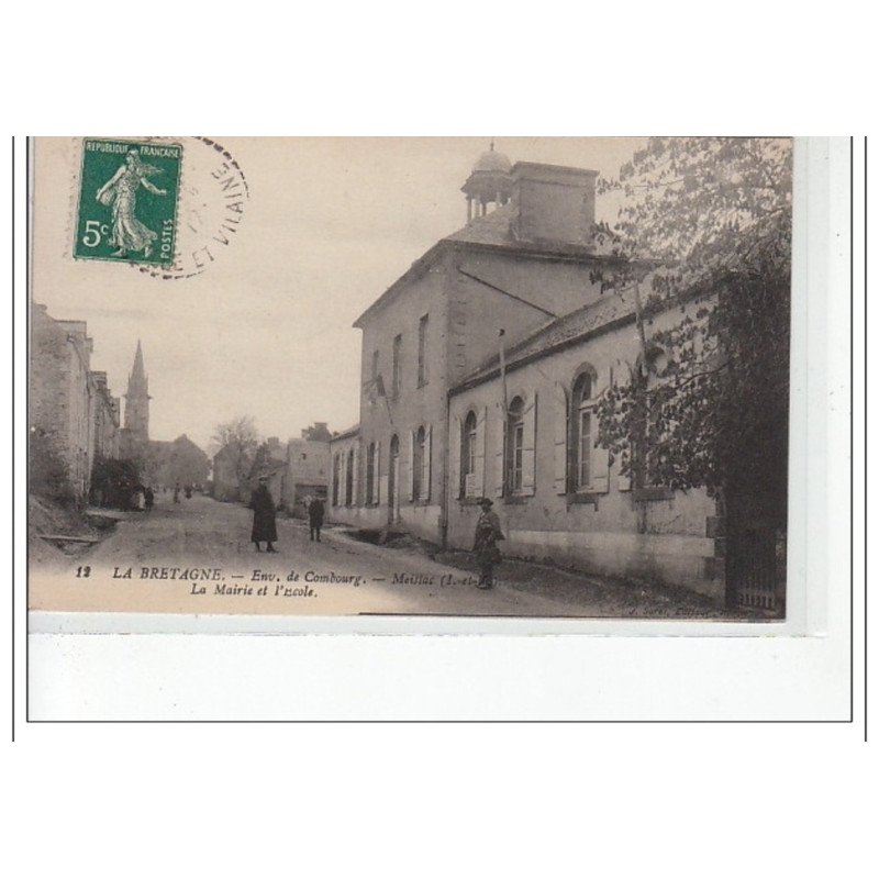 MEILLAC - Environs de COMBOURG - La mairie et l'école - très bon état