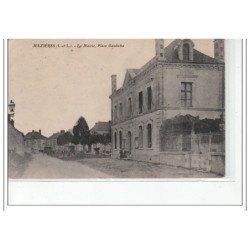 MAZIERES - La mairie, place Gambetta - très bon état
