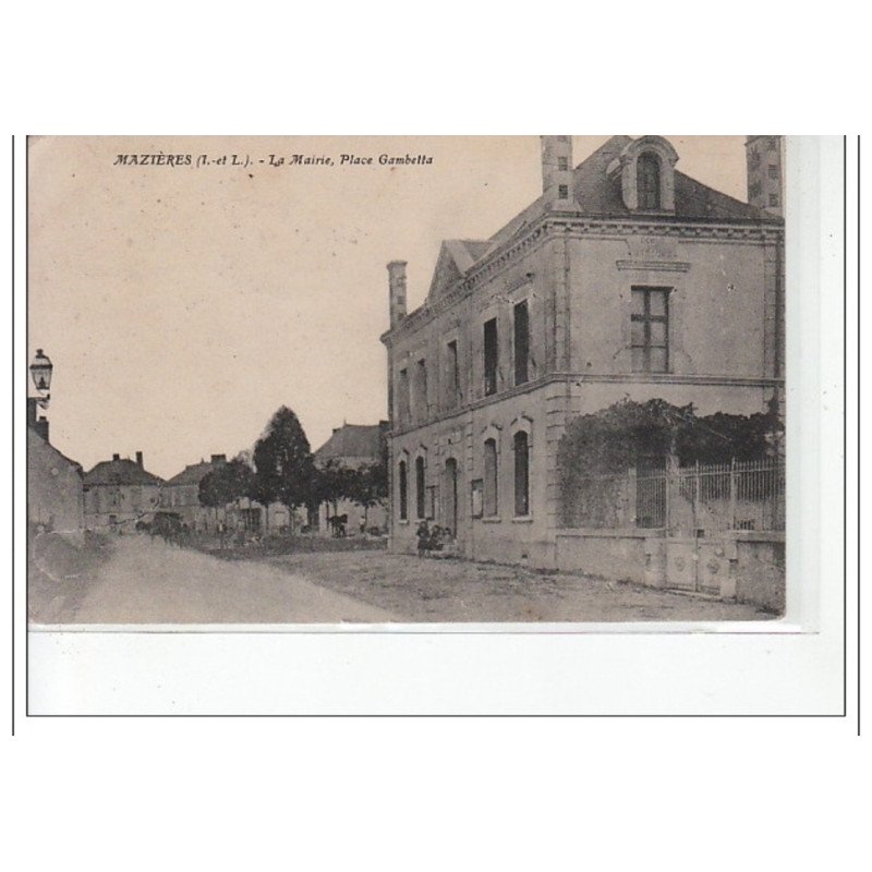 MAZIERES - La mairie, place Gambetta - très bon état