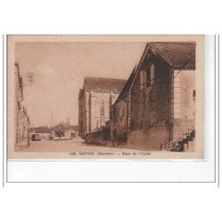 VOUTRE - Place de l'église - très bon état