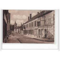 MESVES SUR LOIRE - Grande-Rue - très bon état