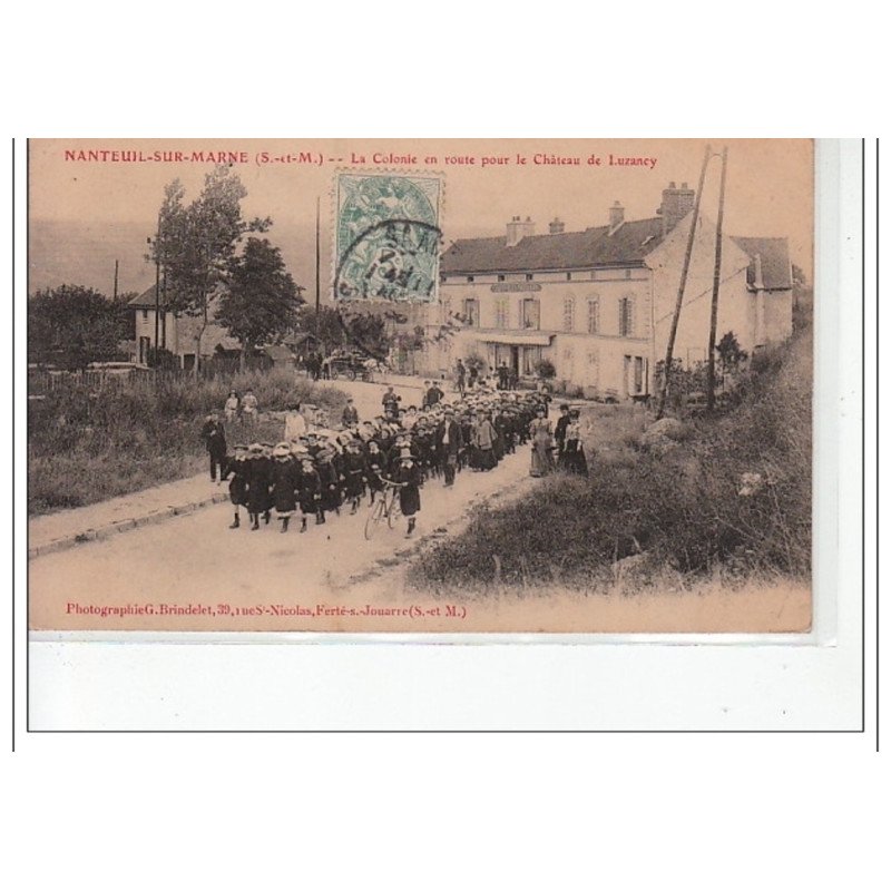 NANTEUIL SUR MARNE - La colonie en route pour le château de Luzancy - très bon état