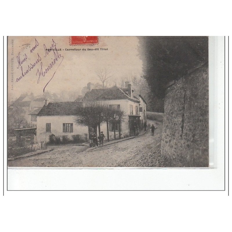 NERVILLE - Carrefour du lieu-dit Tillot - très bon état