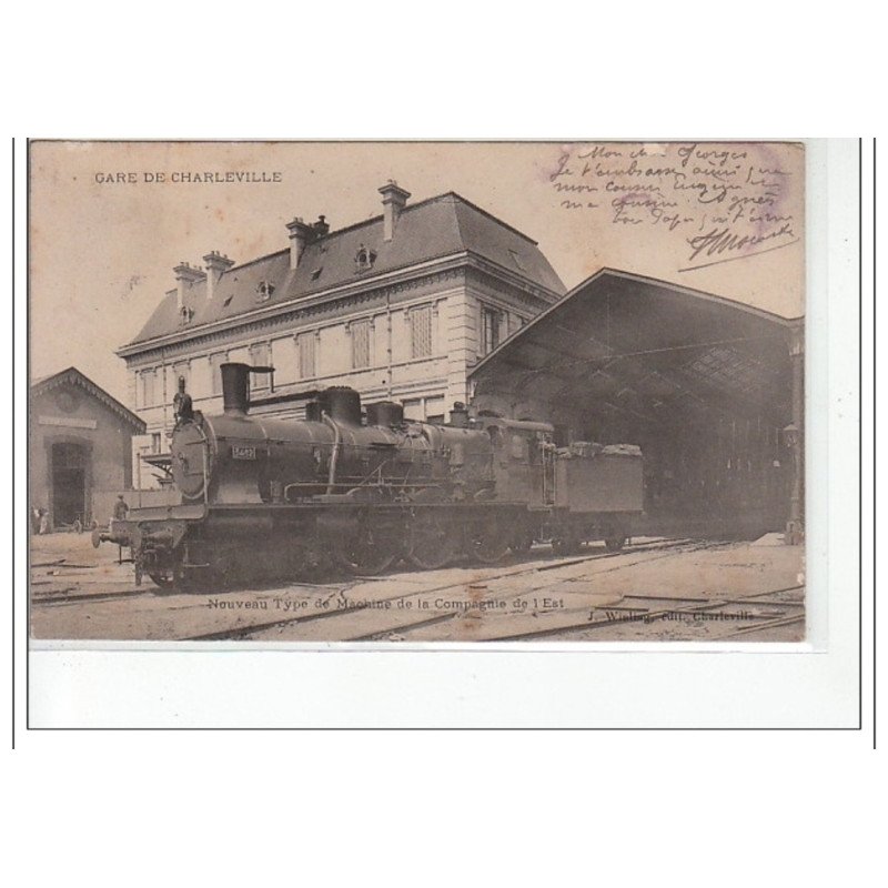 CHARLEVILLE - Nouveau type de machine de la Cie de l'Est - état (légèrement décollé)