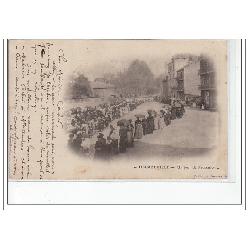 DECAZEVILLE - Un jour de procession - très bon état