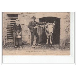 TYPES CREUSOIS - Le liage des vaches dans la Creuse - très bon état