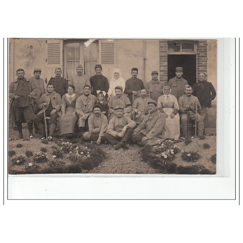 VILLIERS LE MORHIER - CARTE PHOTO - Ambulances militaires - très bon état