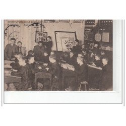 NANTES - Institution de la Persagotière - AVEUGLES - Salle de jeu - très bon état