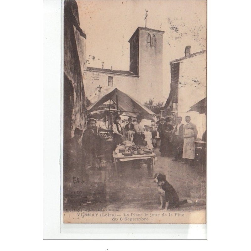 VERNAY - La Place le jour de la Fête du 8 septembre - très bon état